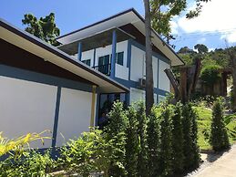 Benjamin Hut