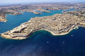 Blue Harbour 2 by Getaways Malta
