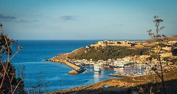 Blue Harbour 1 by Getaways Malta