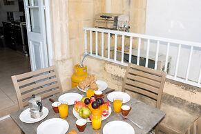 Blue Harbour 1 by Getaways Malta