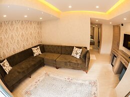 Elif Inan Otel