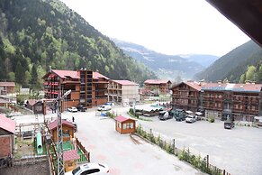 Elif Inan Otel