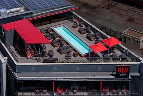 Radisson RED V&A Waterfront, Cape Town
