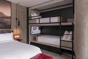 Radisson RED V&A Waterfront, Cape Town
