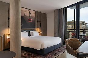 Radisson RED V&A Waterfront, Cape Town