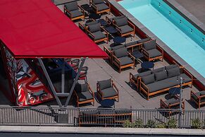 Radisson RED V&A Waterfront, Cape Town