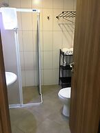 A Hotels & Suites