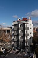 A Hotels & Suites