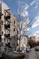 A Hotels & Suites