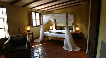 Masía Durbá Hotel B&B