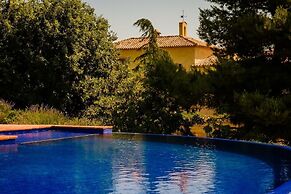 Masía Durbá Hotel B&B