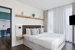 Stellaris Apartment Hotel