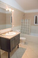 Specially design 6 bedroom villa with king beds
