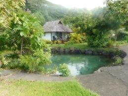 Pueu Village
