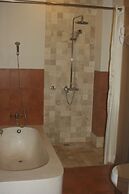 Jukung Guest House