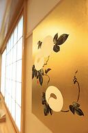 Hostel Rakutsuki