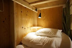 Hostel Rakutsuki