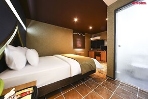 Hotel Leaders