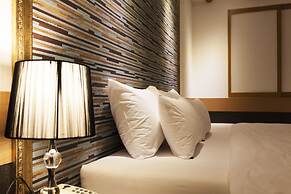 Hotel Leaders