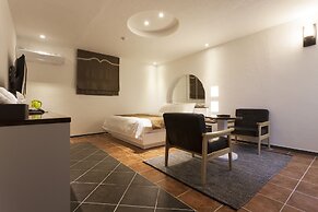 Hotel Leaders