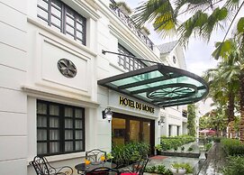 Hotel du Monde