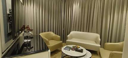 Amanora The Fern Pune, Series by Marriott