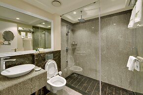 Amanora The Fern Pune, Series by Marriott