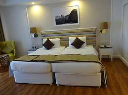 Amanora The Fern Pune, Series by Marriott