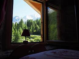 Hôtel Aiguille de La Tza