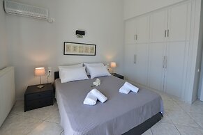 Regalo Apartments