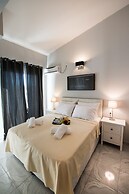 Regalo Apartments