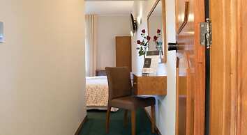 Lusitana Hotel