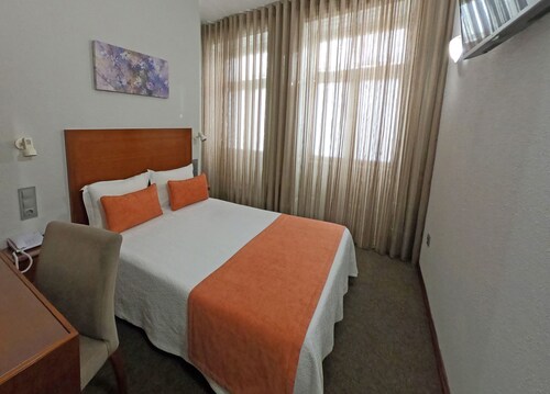 Lusitana Hotel
