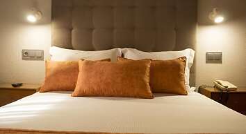 Lusitana Hotel