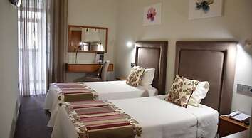 Lusitana Hotel