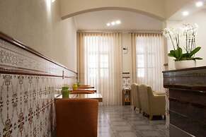 Lusitana Hotel