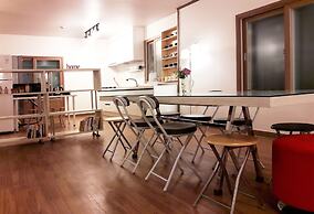 Guesthouse Enoch - Hostel