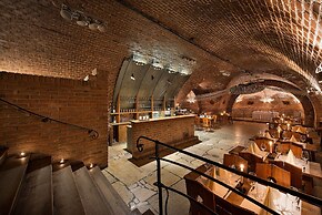 PREMIUM Wellness & Wine Hotel