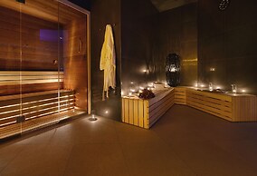PREMIUM Wellness & Wine Hotel