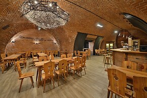 PREMIUM Wellness & Wine Hotel