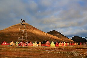 Svalbard Hotell - The Vault