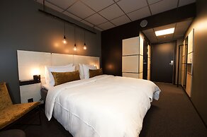 Svalbard Hotell - The Vault