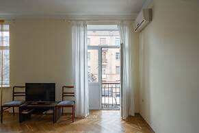 RIS Central Apartments Yerevan