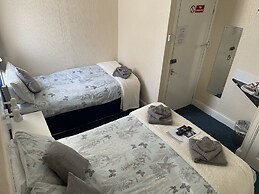 Ivydene Guest House