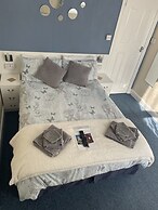 Ivydene Guest House