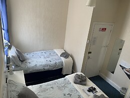 Ivydene Guest House