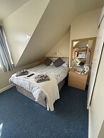Ivydene Guest House