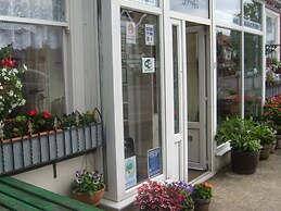 Ivydene Guest House