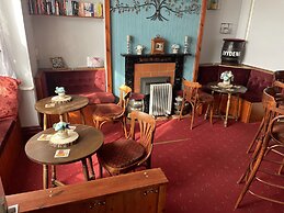 Ivydene Guest House