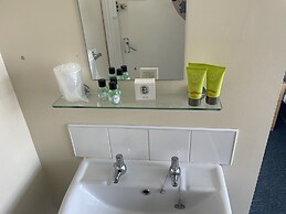 Ivydene Guest House